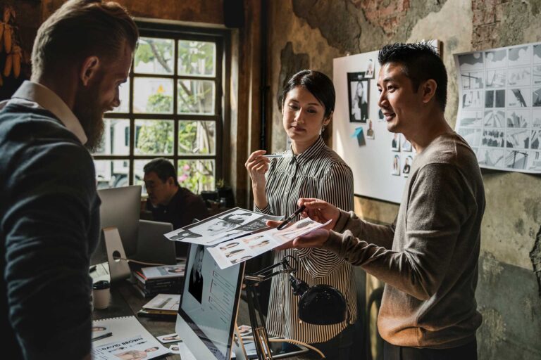 working job career casual showing 8GNF7UD